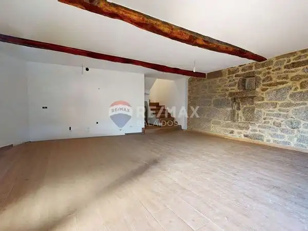 Casa o xalet en venda en Cenlle amb Jardí privat