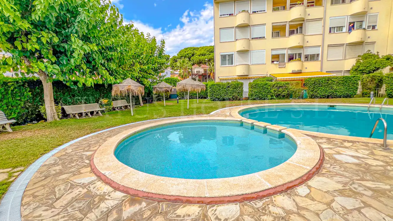 Baixos amb piscina en venda a Carrer d'Isidre Nonell, imagen 18
