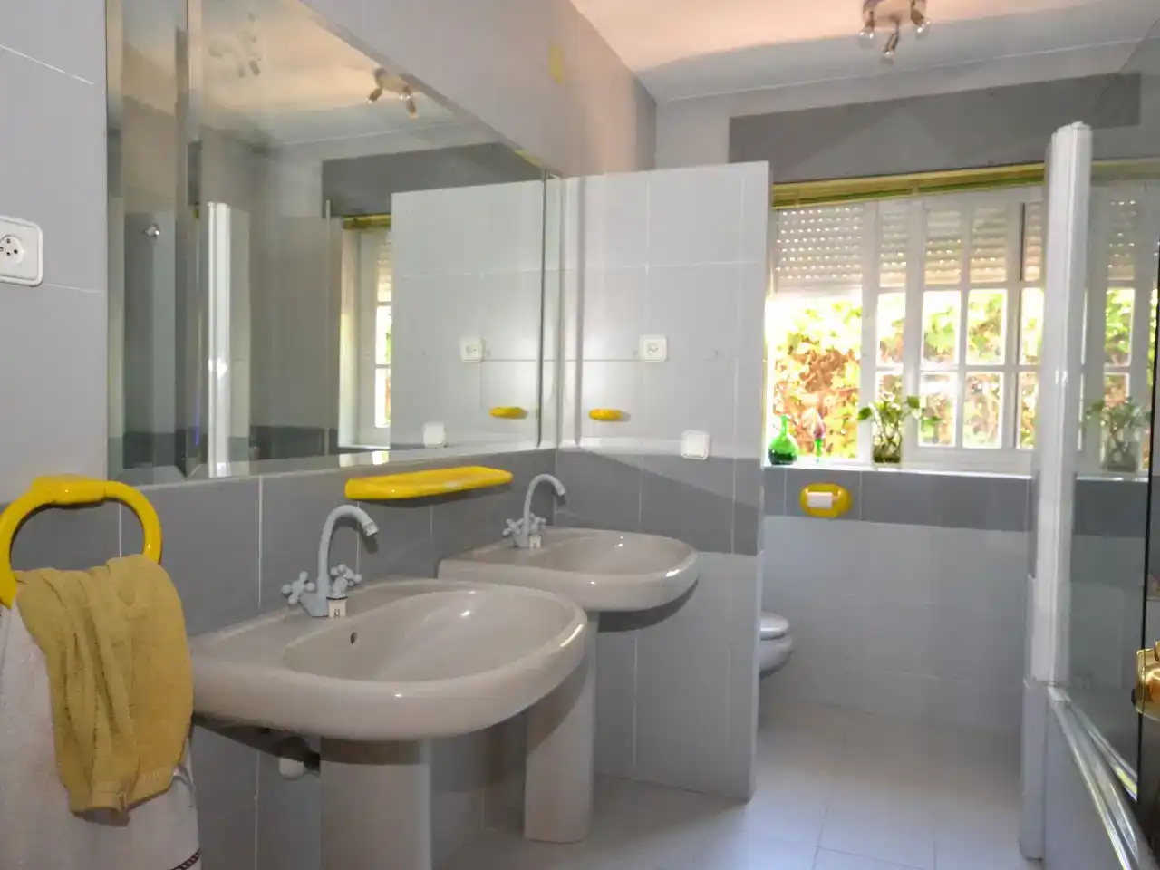 Baño de Piso en venta en Peñas Albas - Zulema