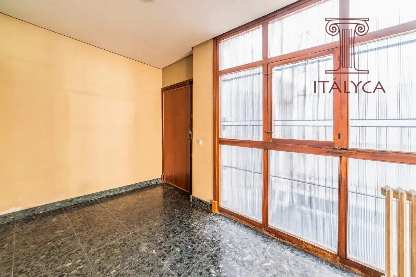 Piso en venta en Sevilla con Terraza y Trastero