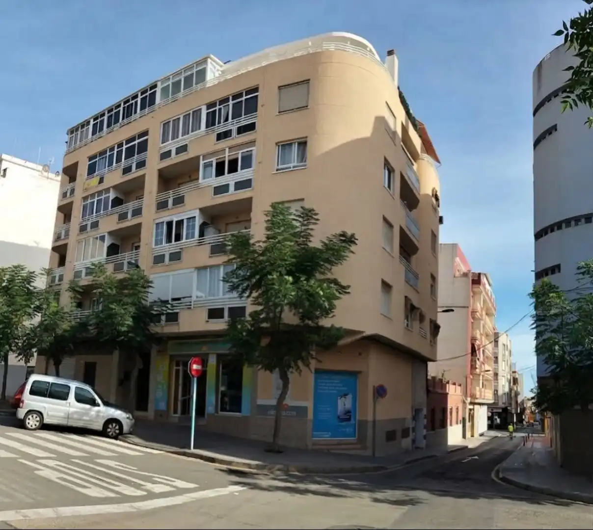 Vista exterior de Ático en venta en Torrevieja con Aire acondicionado, Terraza y Balcón