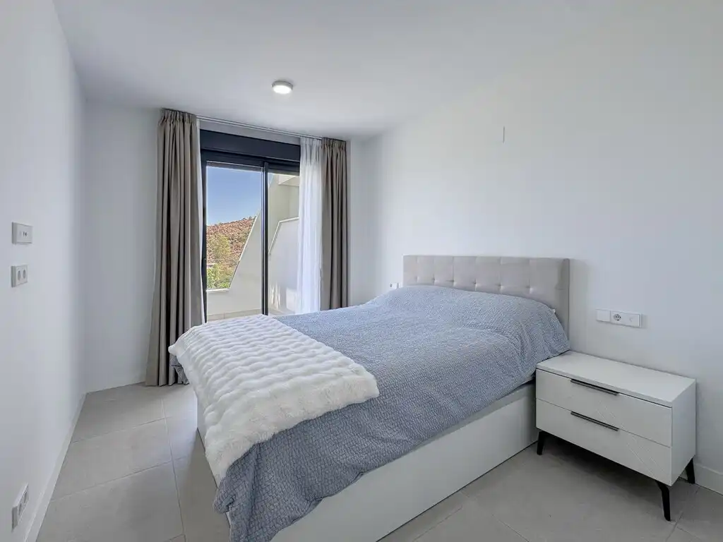 Apartamento con piscina en venta en Riviera del Sol, imagen 14