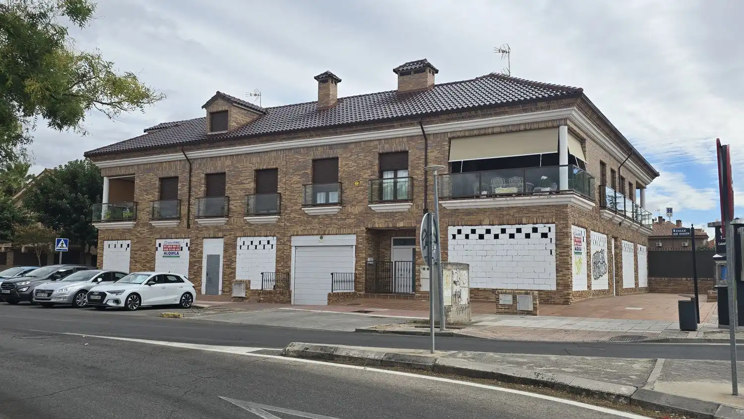 Vista exterior de Local de lloguer en Humanes de Madrid