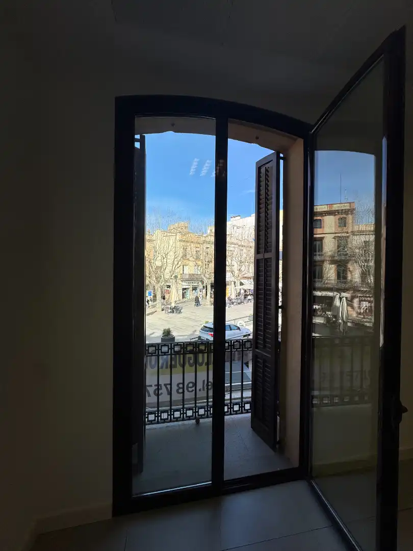 Oficina con terraza en alquiler en Camí Ral de la Mercè 391, imagen 8