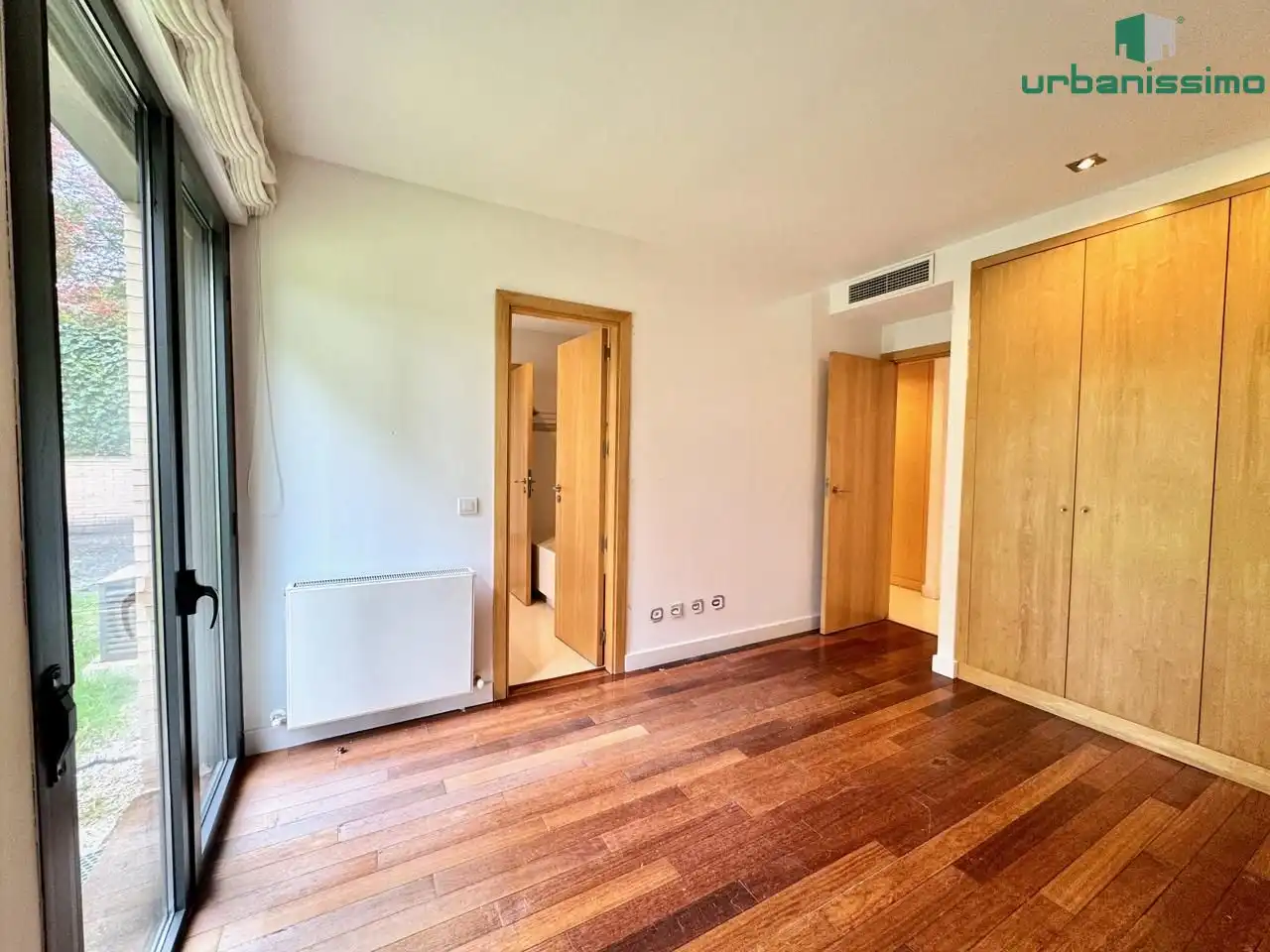 Bedroom of Detached homes for sale in Madrid  with Air Conditioner, Heating and Private garden