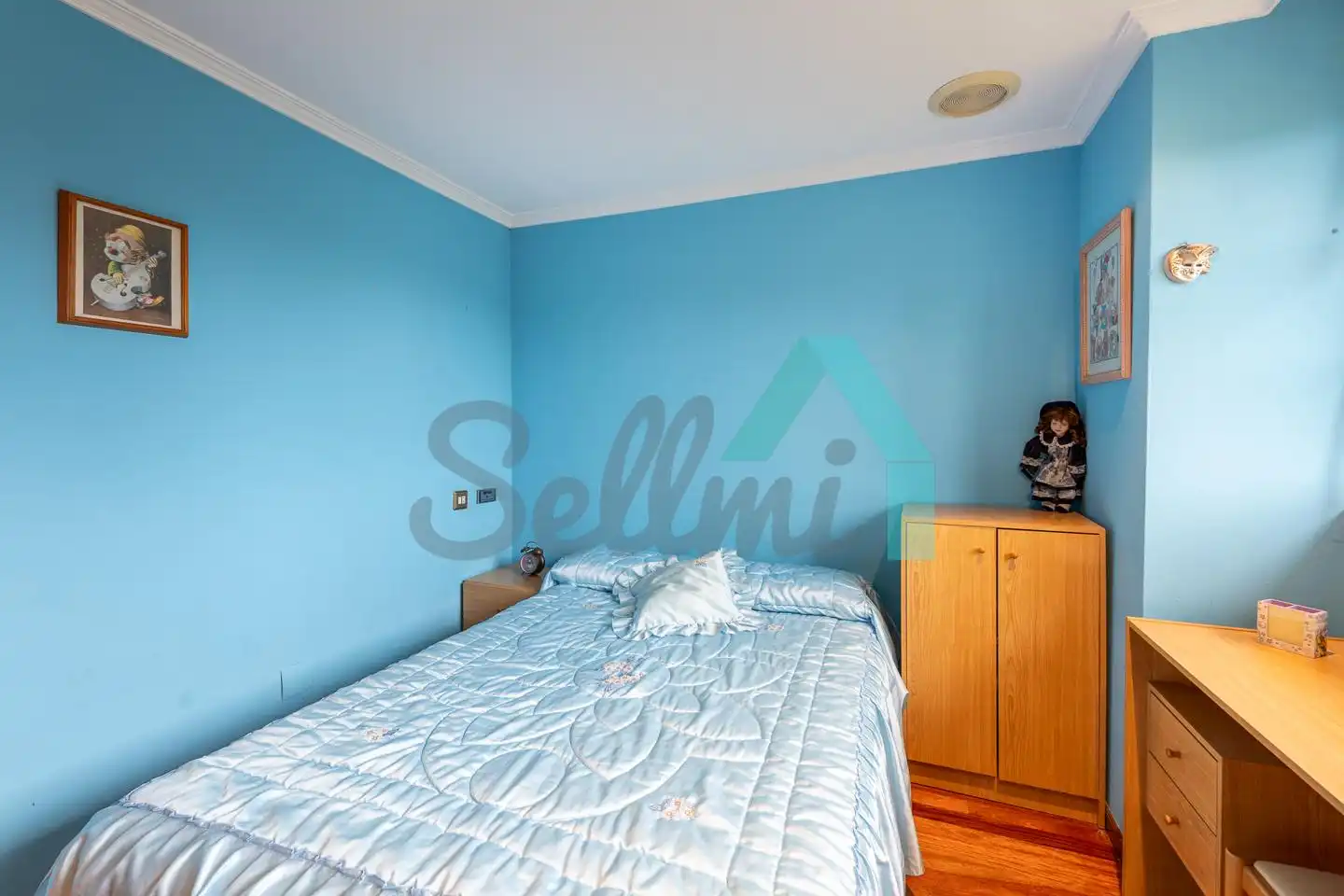 Habitación de Casa adosada en venta en El Franco  con Calefacción, Jardín privado y Parquet