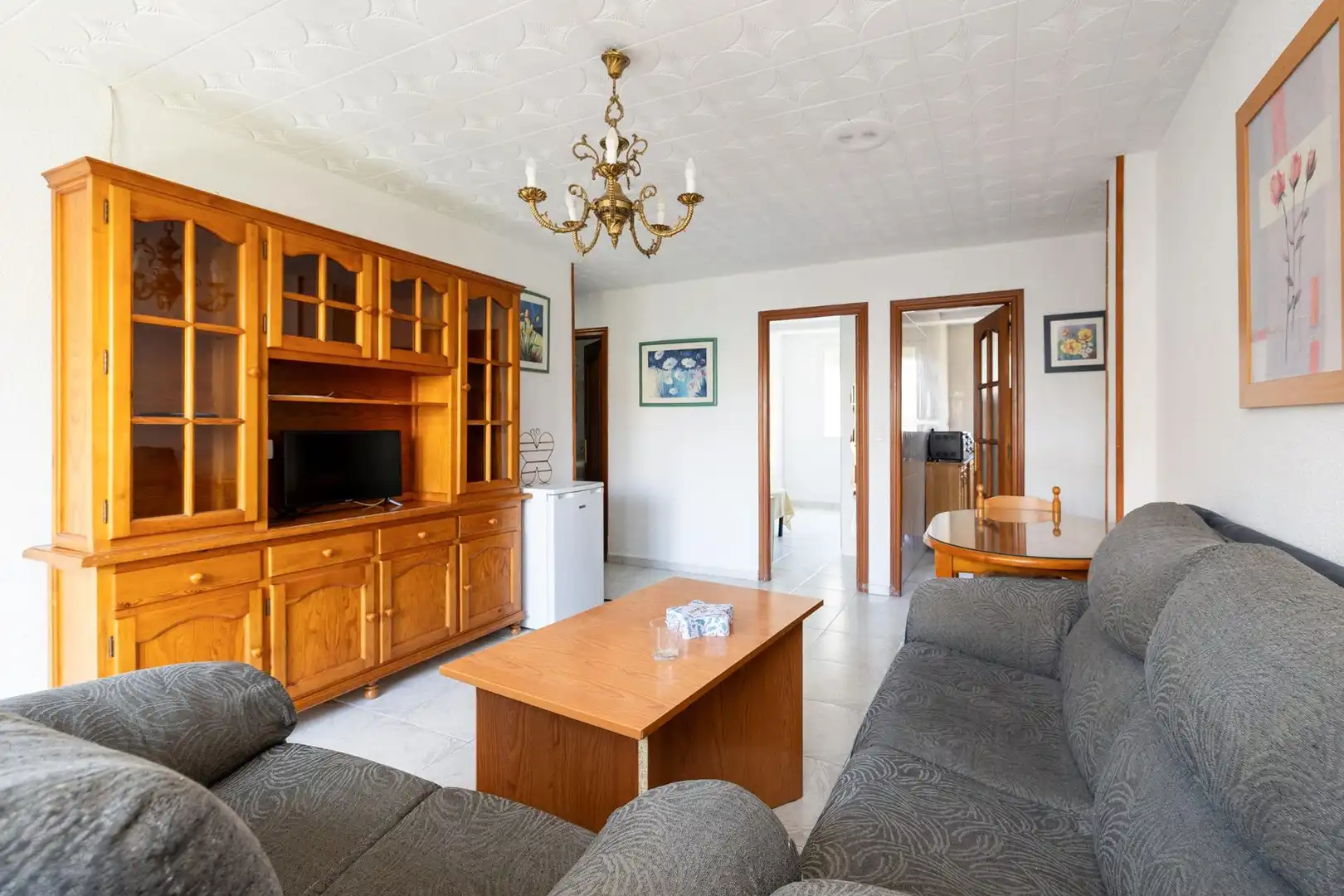 Sala d'estar de Pis en venda en Granada amb Calefacció, Terrassa i Traster