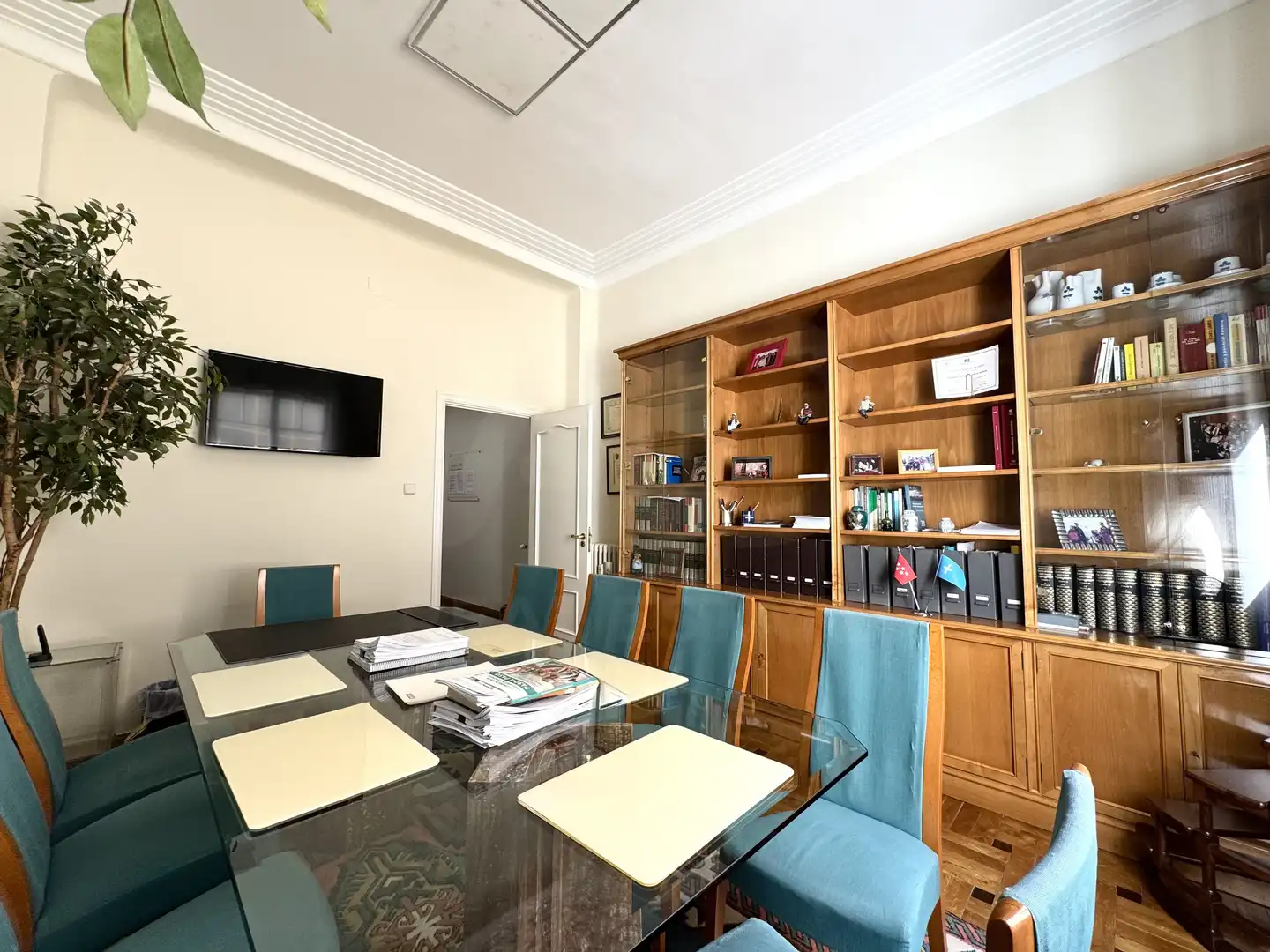 Flat for sale in Madrid  with Air Conditioner and Heating