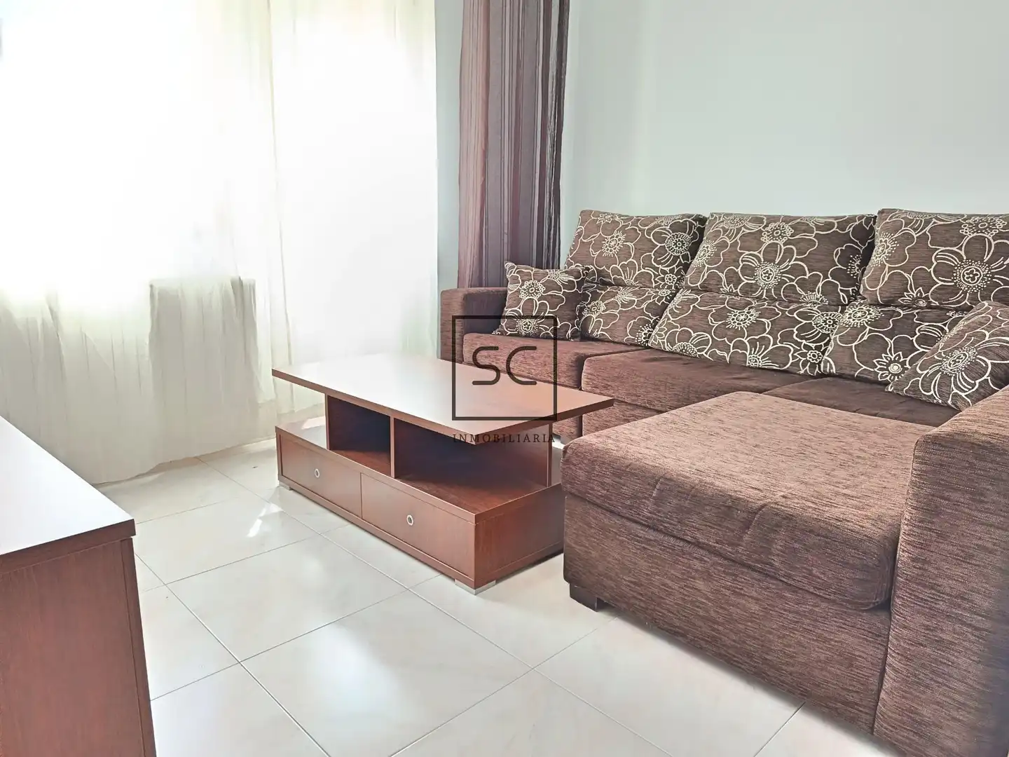 Sala de estar de Piso en venta en Ferrol con Calefacción, Terraza y Amueblado