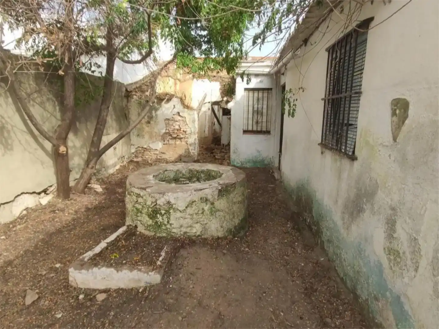Finca rústica en venda en Villanueva de los Castillejos amb Balcó