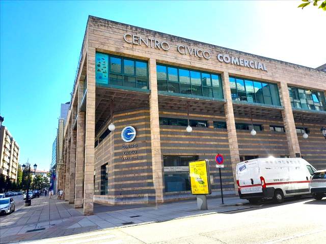 Local comercial en Venta en Carlos López Otin en Llamaquique