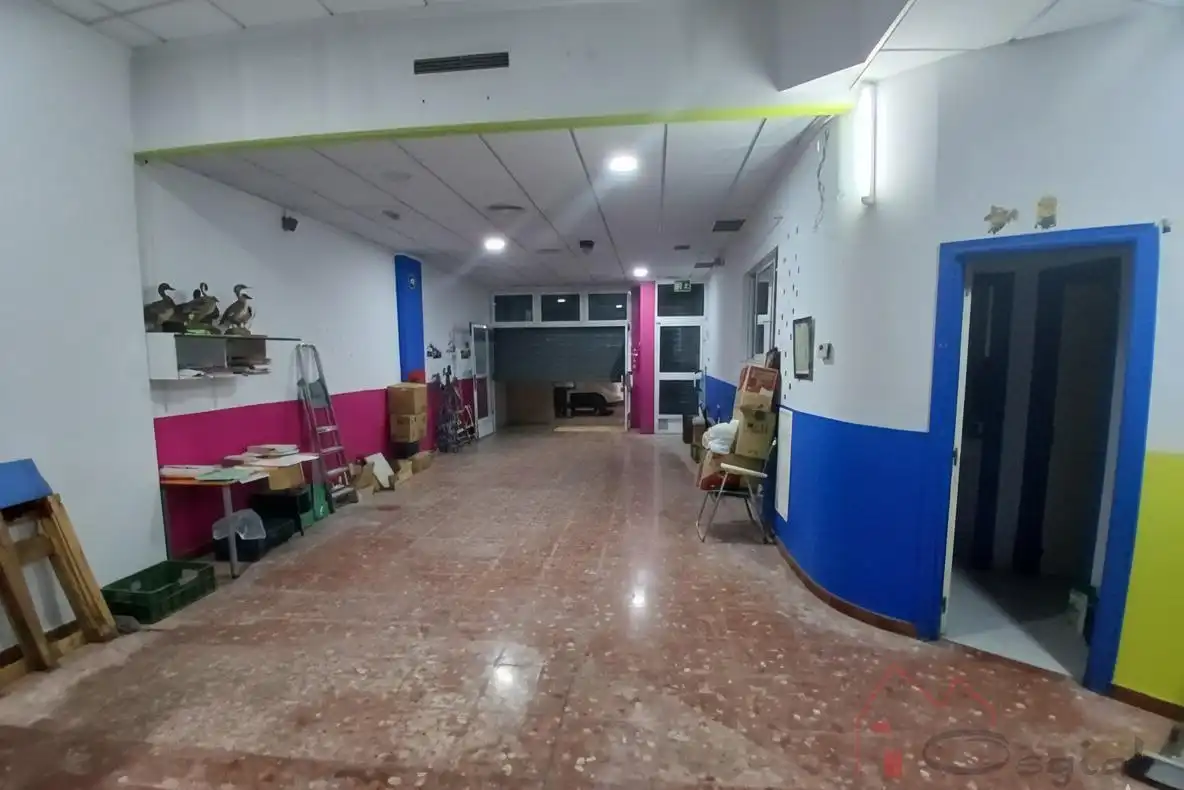 Locale commerciale in vendita a Sant Rafael, imagen 7