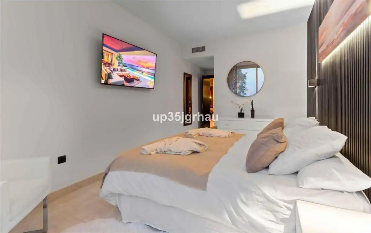 Apartment with lift for sale in Estepona Pueblo, imagen 15