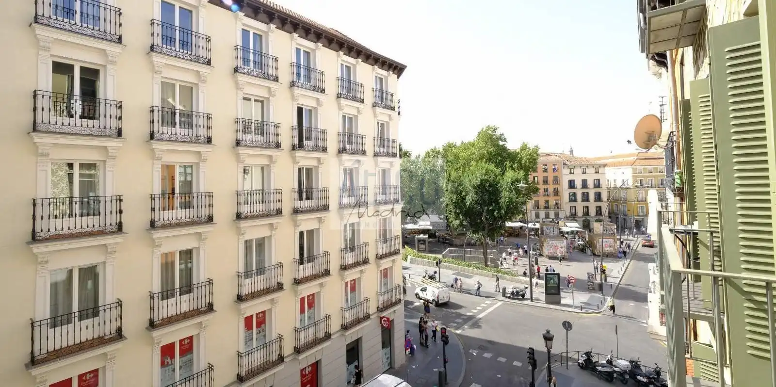 Vista exterior de Apartament de lloguer en Madrid amb Aire condicionat, Calefacció i Terrassa