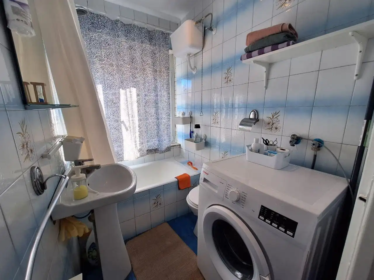 Bathroom of Apartments for sale in Langreo