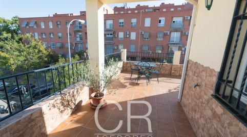 Foto 2 de Casa adosada en venta en Calle Cristóbal de Morales, Joaquina Eguaras, Granada