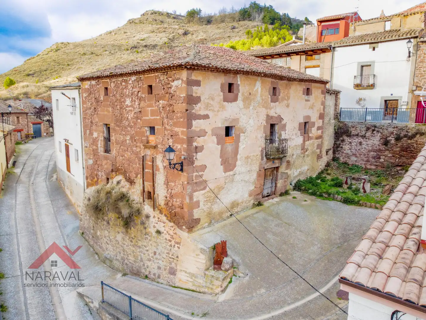 Vista exterior de Finca rústica en venta en Mues con Balcón