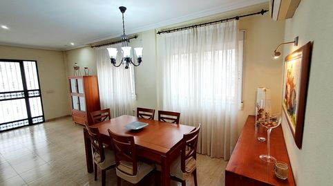 ESPECTACULAR CASA TOTALMENTE EXTERIOR, LISTA PARA ENTRAR A VIVIR  5 DORMITORIOS , 3 BAÑOS, imagen 3