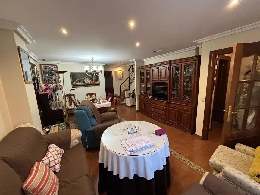 Living room of Houses for sale in Linares  with Air Conditioner, Heating and Private garden
