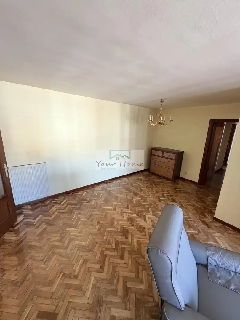 Sala d'estar de Pis en venda en Torrejón de Ardoz amb Aire condicionat, Calefacció i Parquet