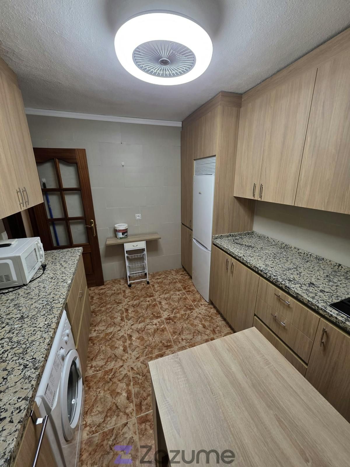 Kitchen of Flat for rent in Linares  with Heating, Oven and Washing machine