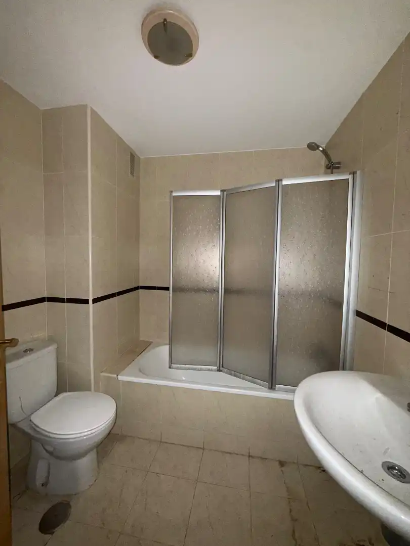 Baño de Piso en venta en Benavente