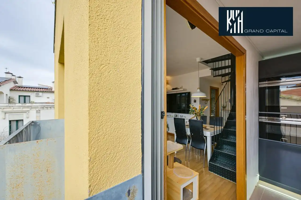 Dúplex en venta en Salt con Calefacción, Terraza y Balcón