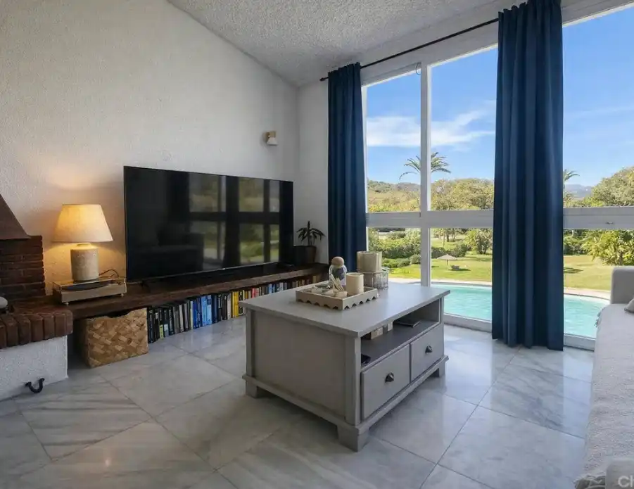 Sala de estar de Ático en venta en Estepona con Terraza, Amueblado y Horno