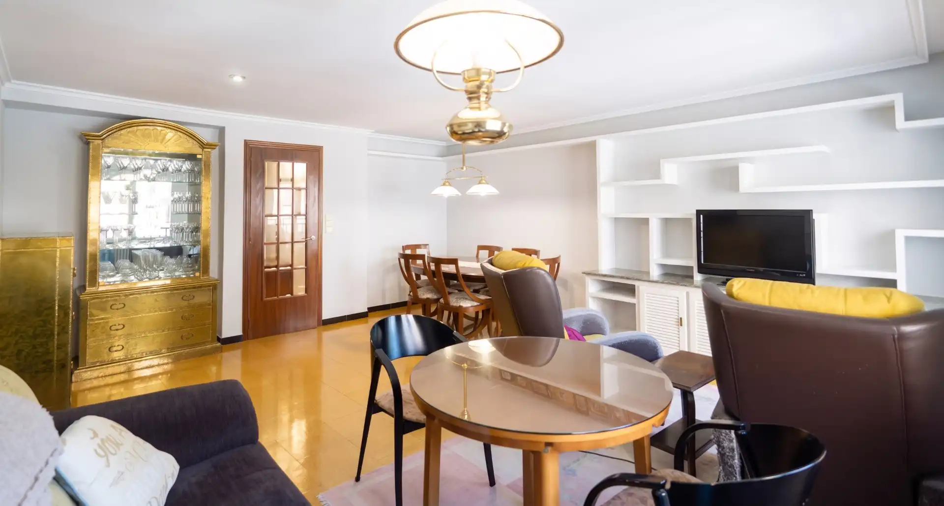 Comedor de Piso en venta en Ibi con Calefacción, Parquet y Terraza