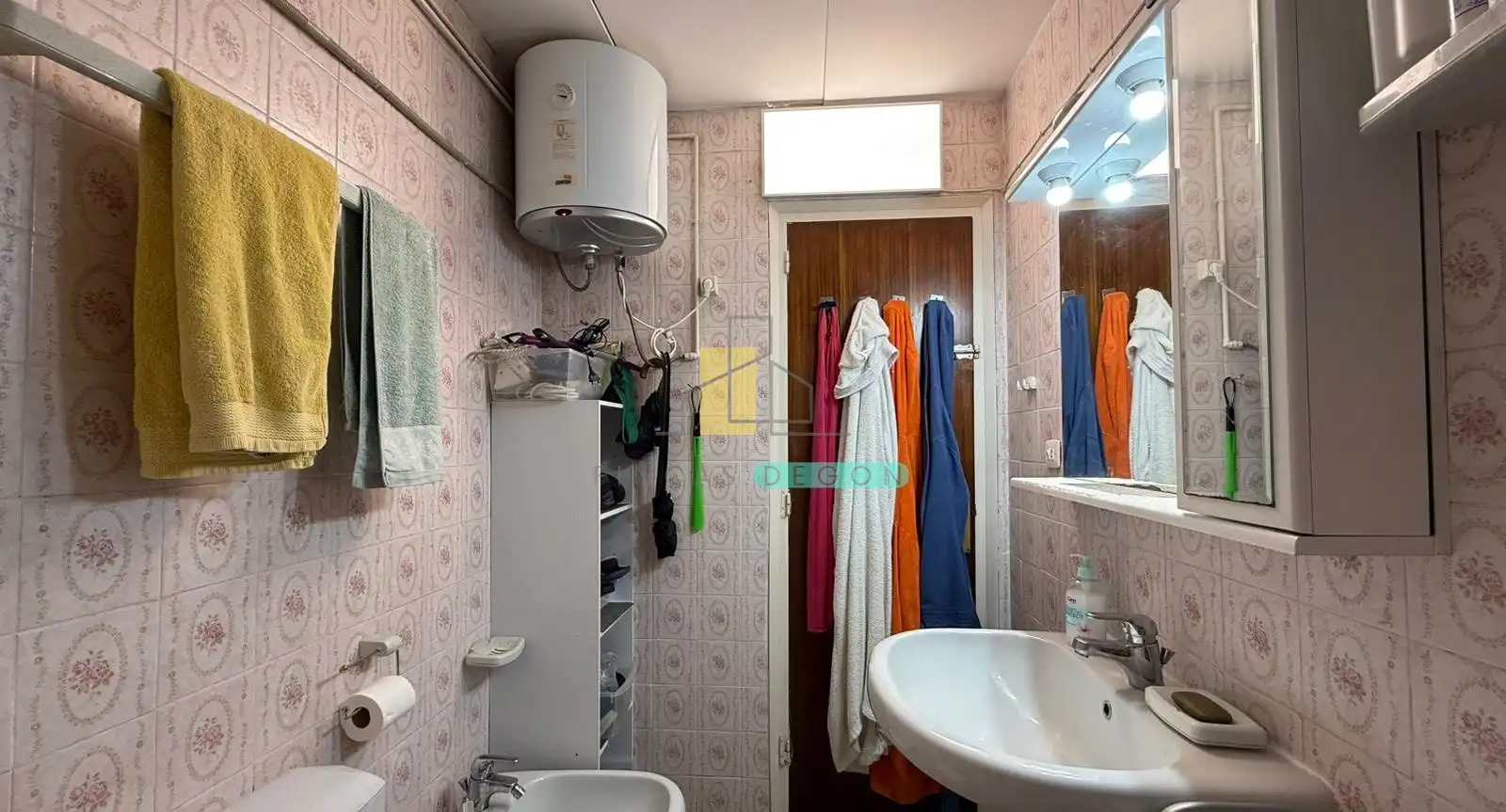 Baño de Apartamento en venta en Roses con Calefacción, Horno y Microondas