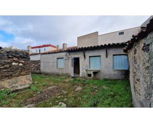 Vista exterior de Casa o xalet en venda en Carpio de Azaba