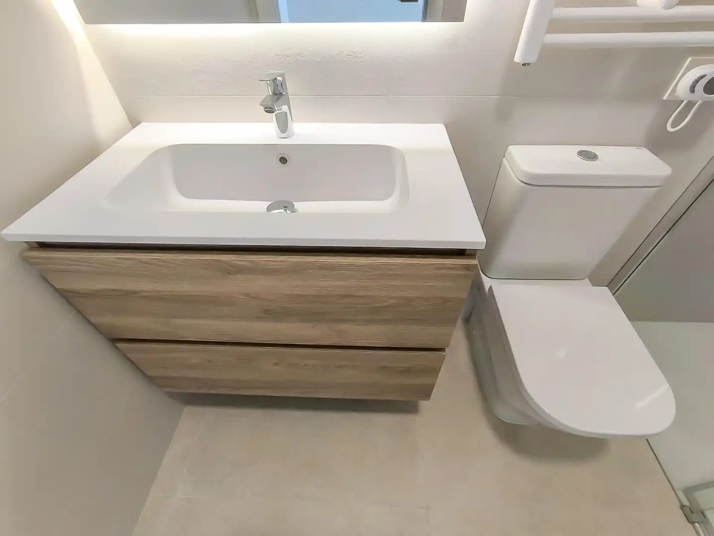 Baño de Ático en venta en Terrassa con Aire acondicionado, Calefacción y Parquet