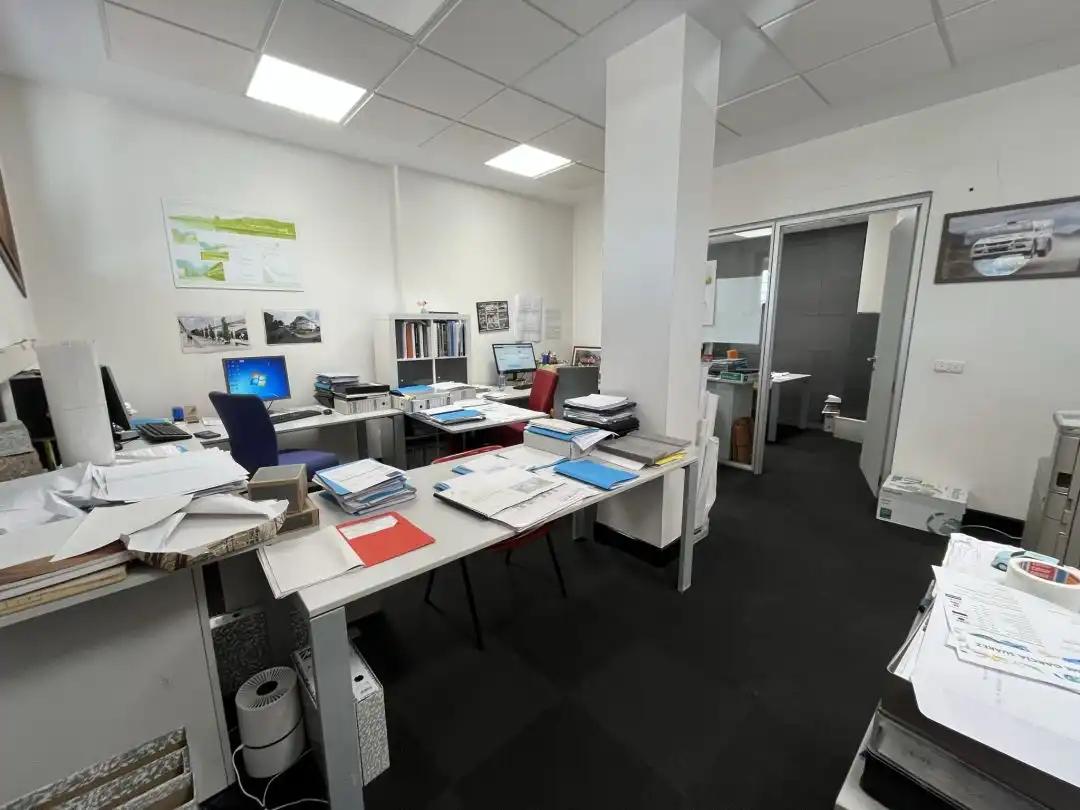 Commercial properties for rent in Orio