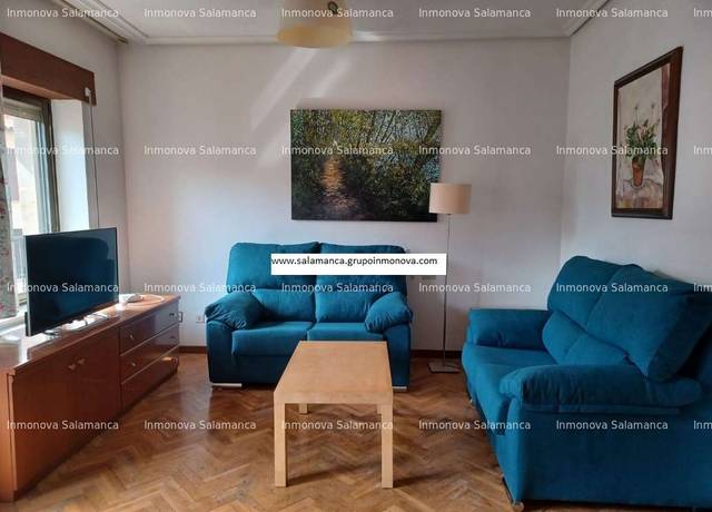 Piso en Alquiler en Barrio del Centro