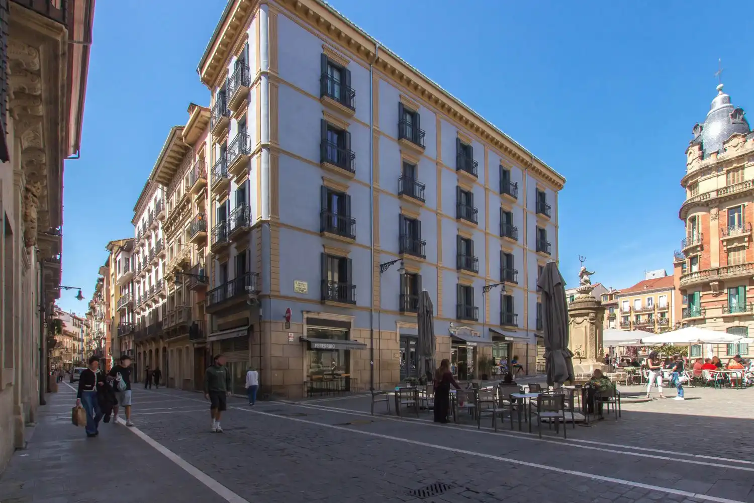 Vista exterior de Pis en venda en  Pamplona / Iruña amb Calefacció, Moblat i Balcó