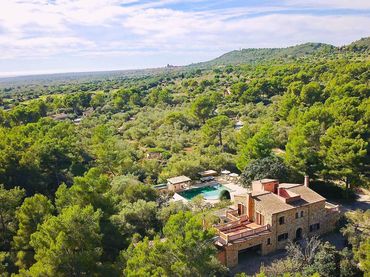 Casa rústica amb piscina en venda a Felanitx Poble