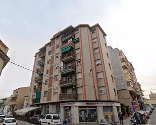 Vista exterior de Pis en venda en Rubí