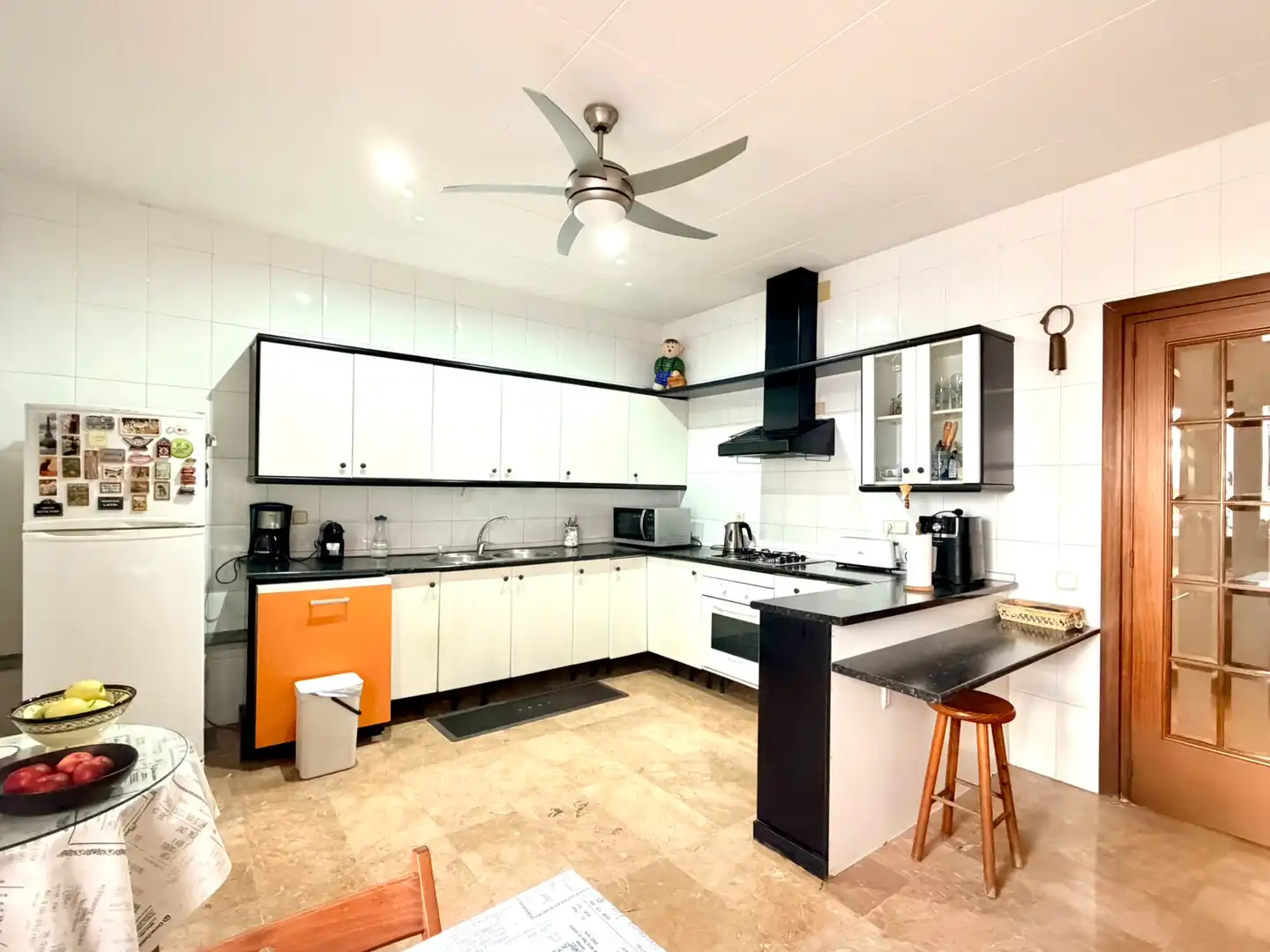 Cocina de Casa o chalet en venta en El Masnou con Aire acondicionado, Calefacción y Terraza
