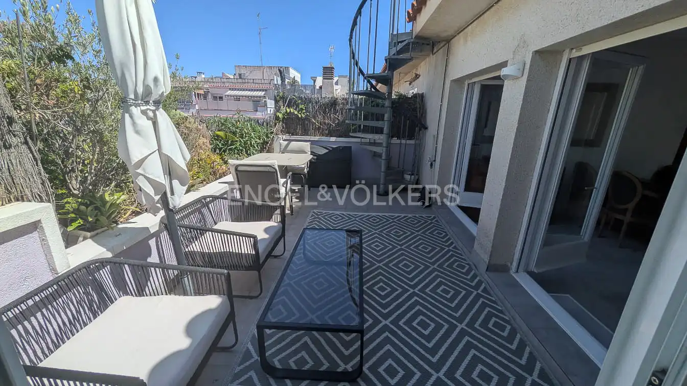 Terrassa de Àtic de lloguer en Sitges amb Aire condicionat, Calefacció i Terrassa