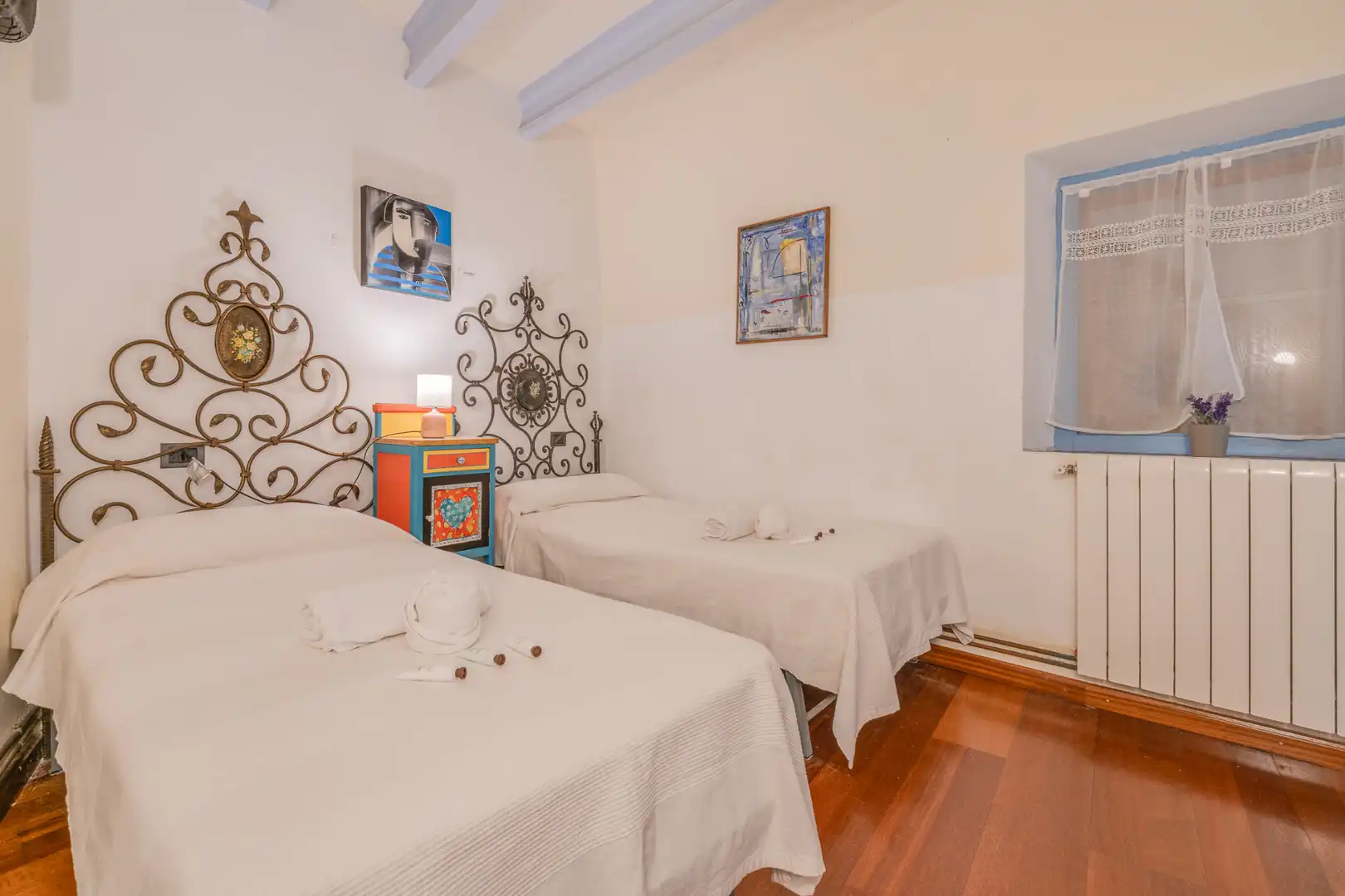 Dormitori de Casa adosada en venda en Ullà, Girona