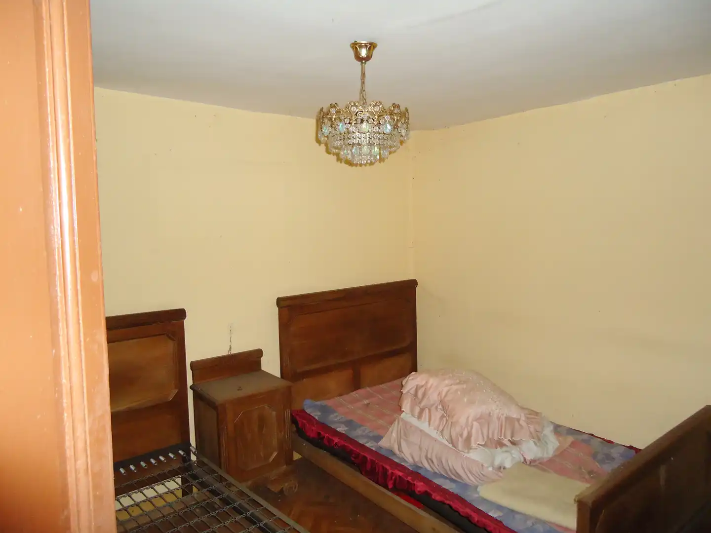 Schlafzimmer von Gebäude zum Verkauf in Laviana
