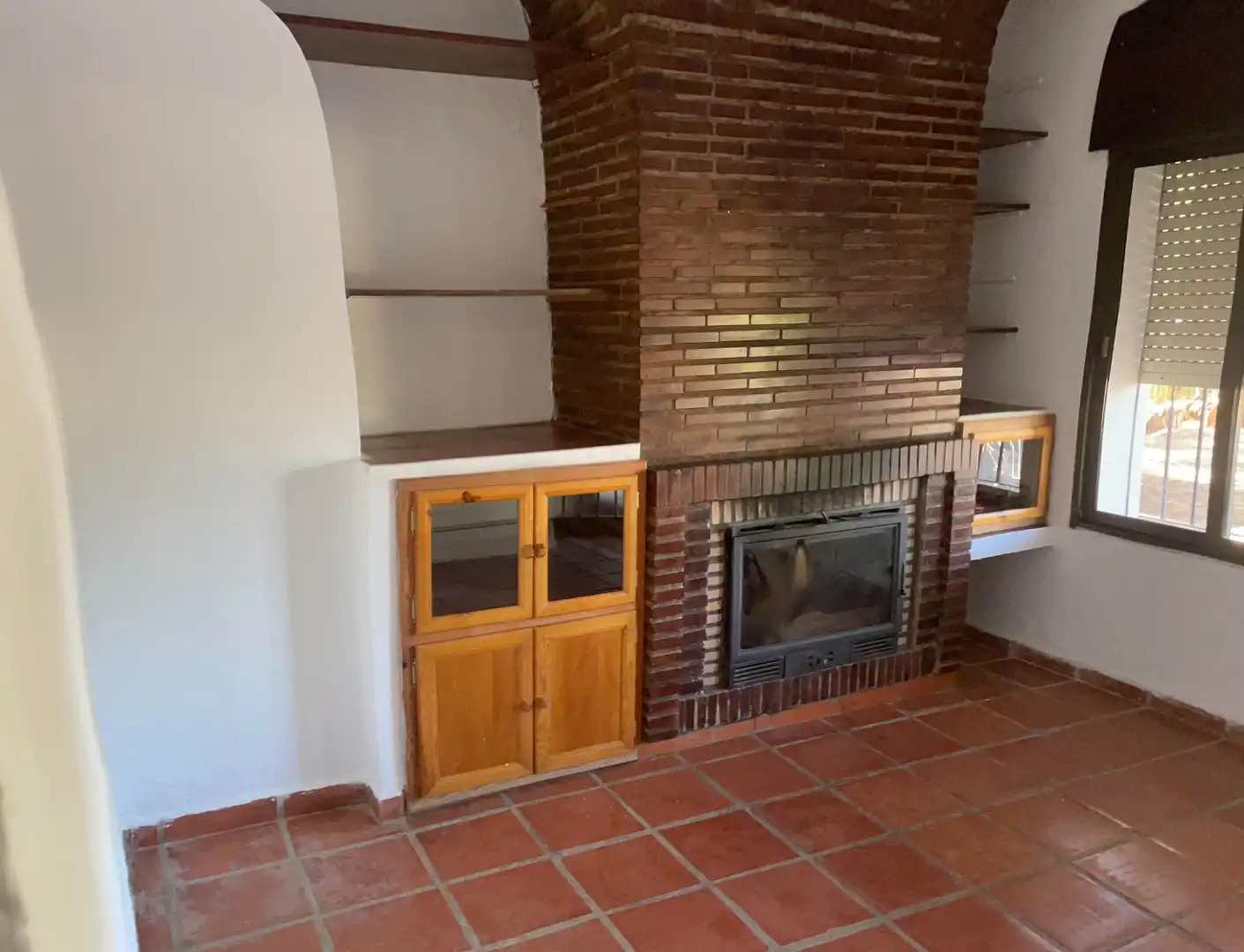 Sala d'estar de Finca rústica en venda en Mijas amb Aire condicionat, Calefacció i Jardí privat