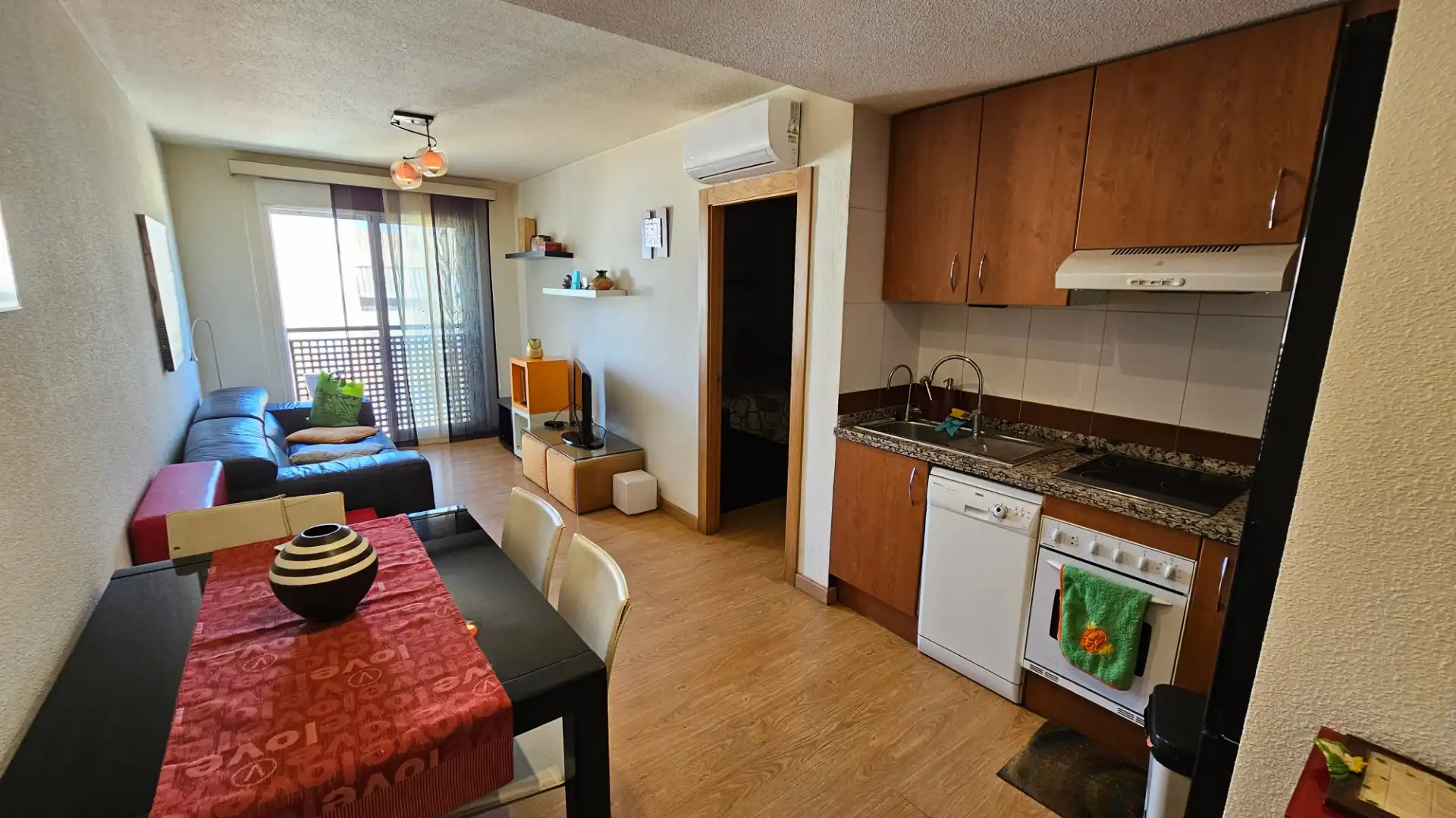 Kitchen of Flat for rent in El Campello  with Air Conditioner, Heating and Parquet flooring