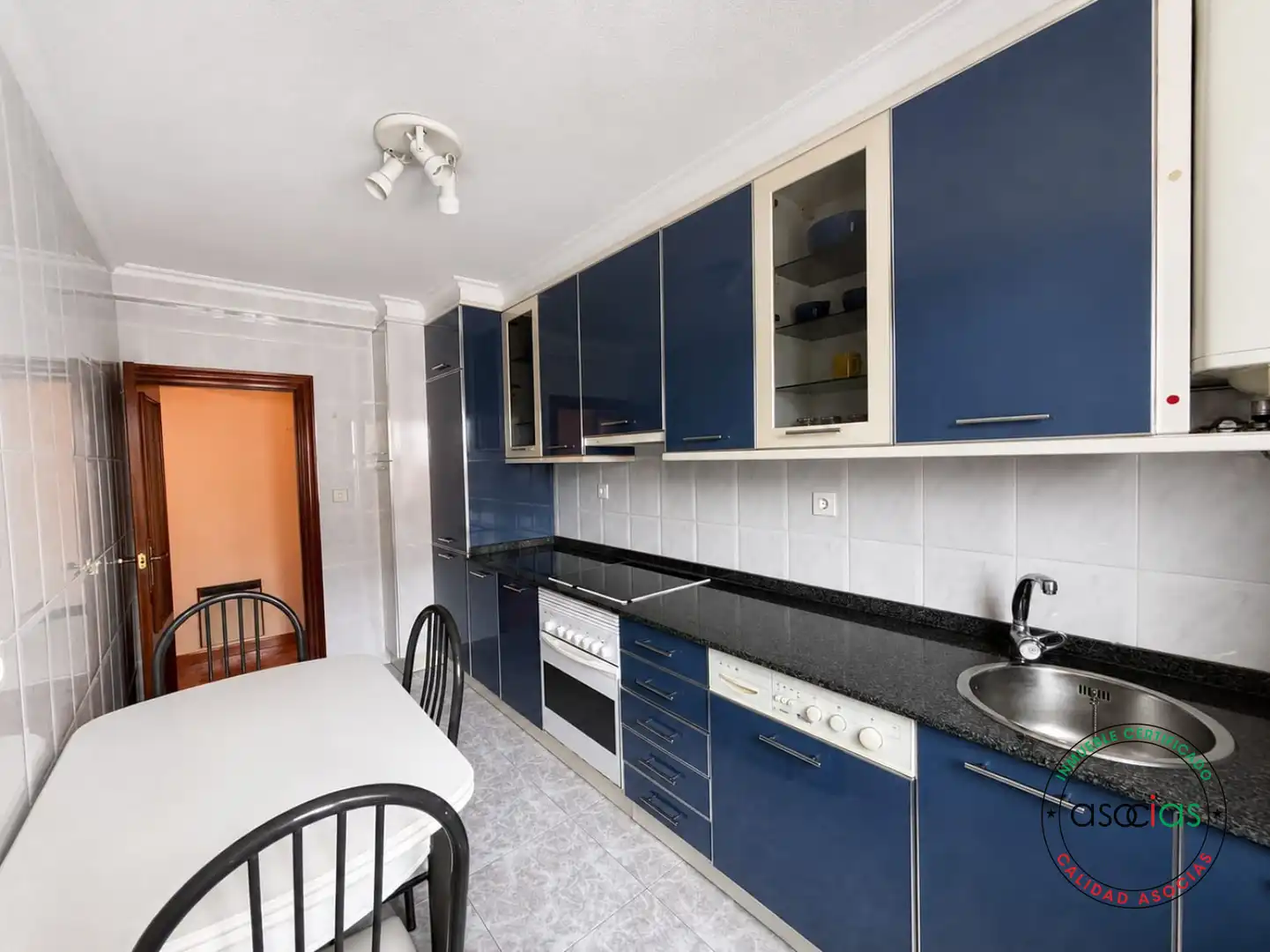 Kitchen of Flat for sale in Gijón   with Heating, Parquet flooring and Terrace