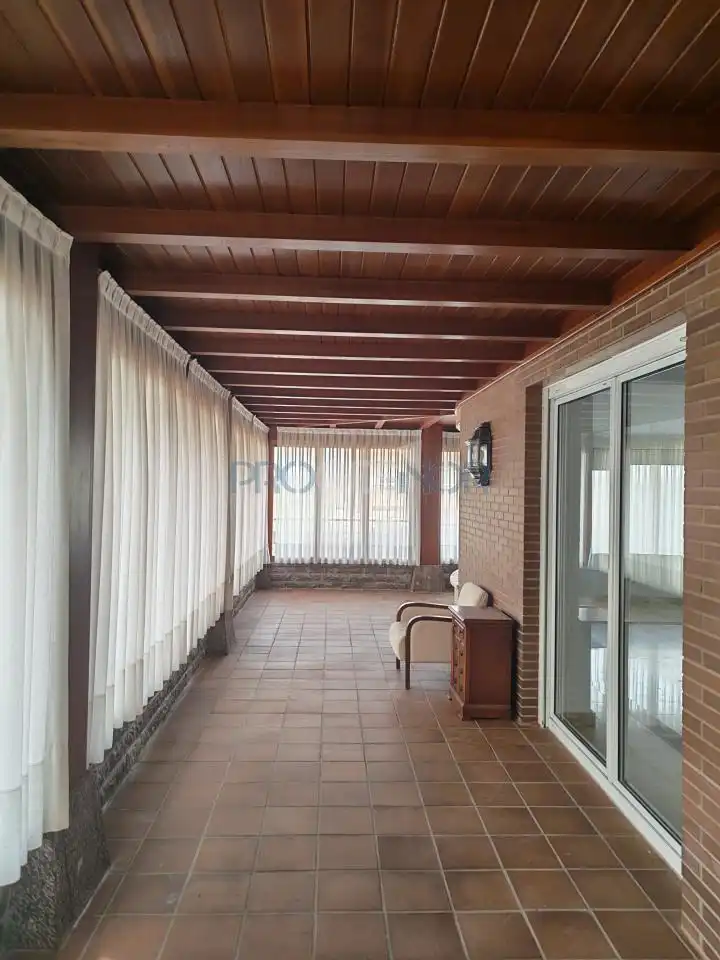 Terraza de Casa o chalet en venta en Sariegos con Calefacción, Jardín privado y Terraza