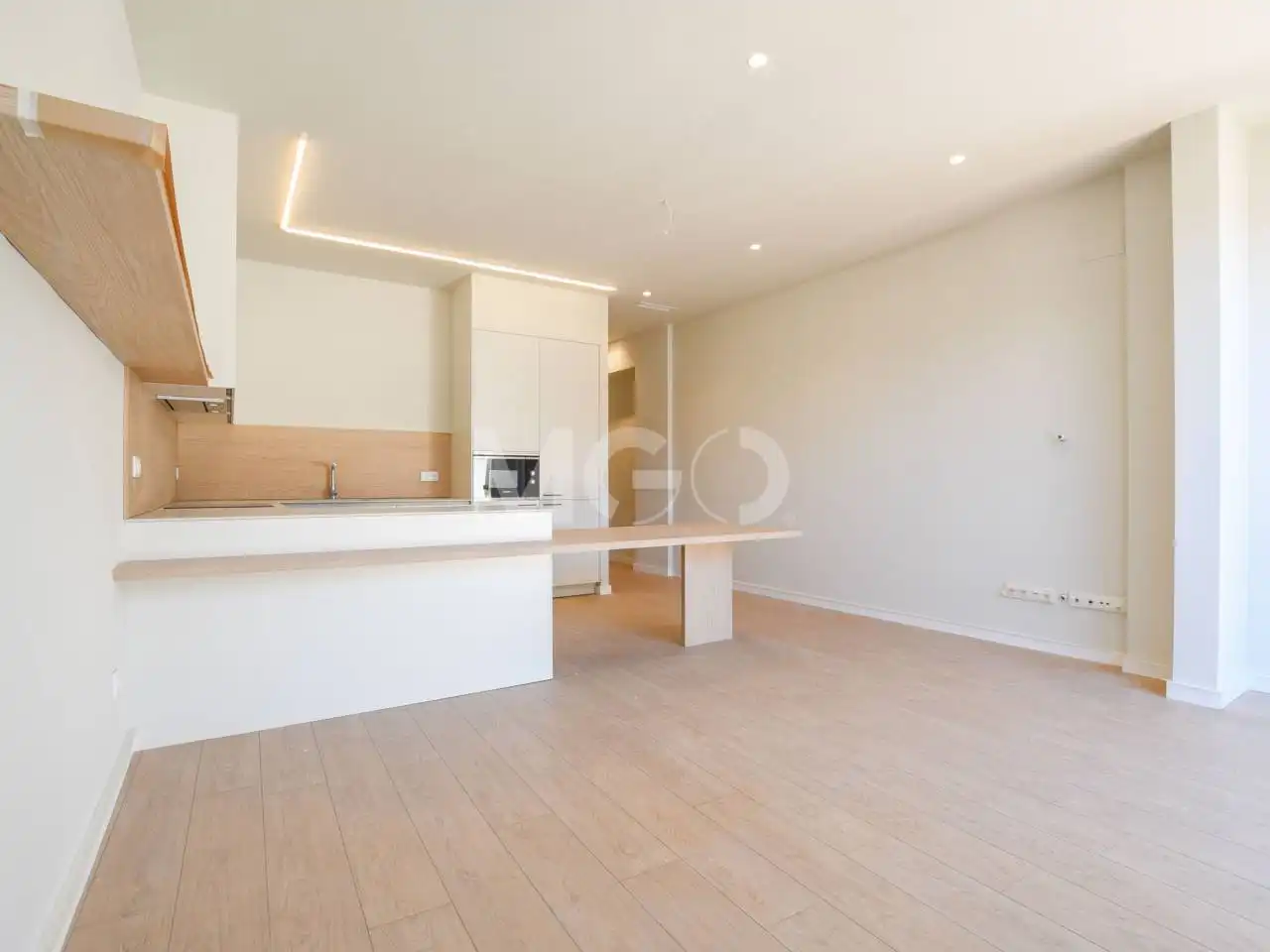 Sala de estar de Piso en venta en Vic con Calefacción, Parquet y Terraza