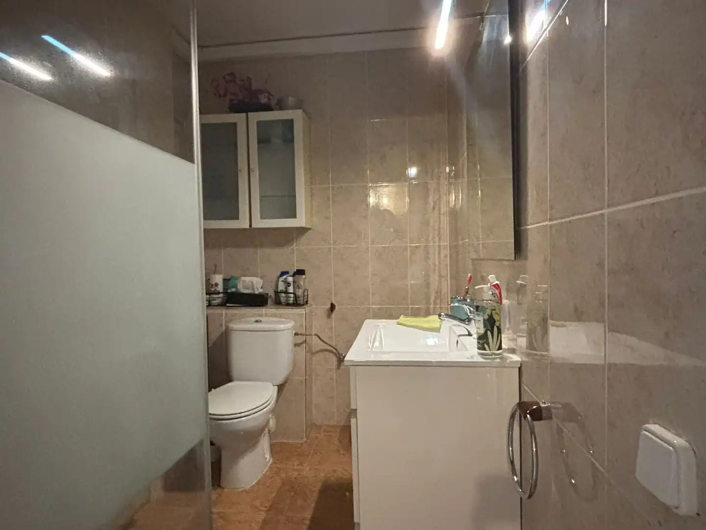 Bathroom of Flat for rent in Cambrils  with Air Conditioner, Furnished and Oven