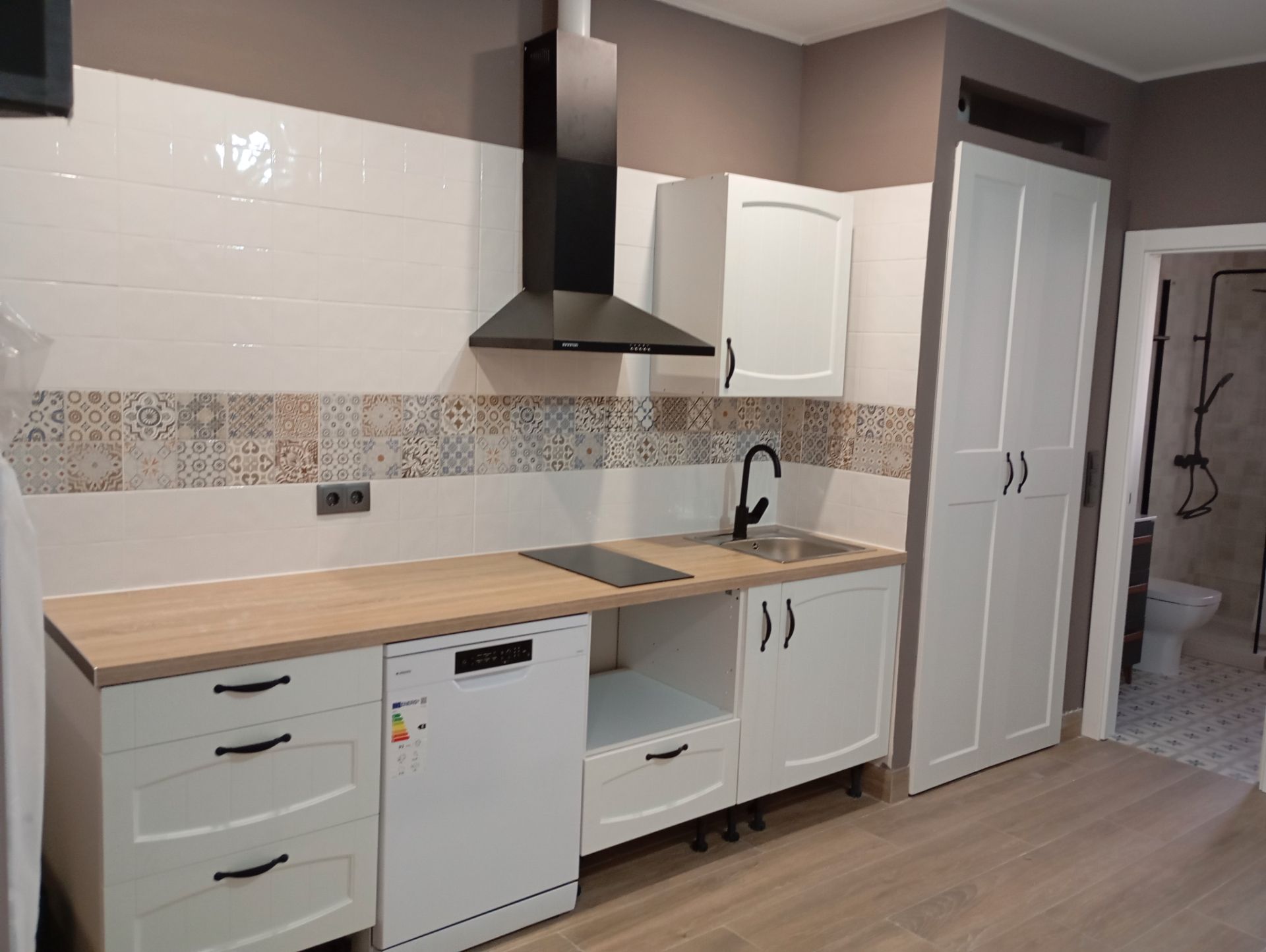 Kitchen of Study to rent in Valladolid Capital  with Air Conditioner, Heating and Furnished