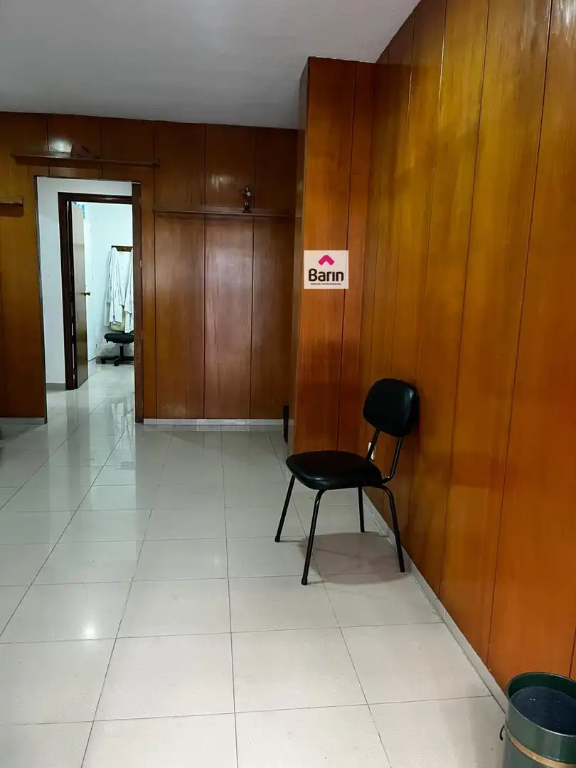 Local comercial en venda a Centro, imagen 2