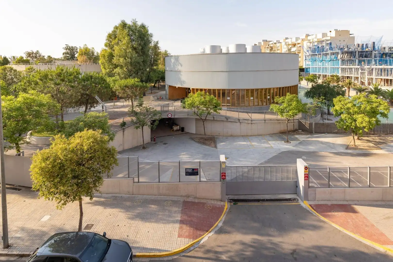 Exterior view of Flat for rent in Paterna  with Air Conditioner, Heating and Private garden